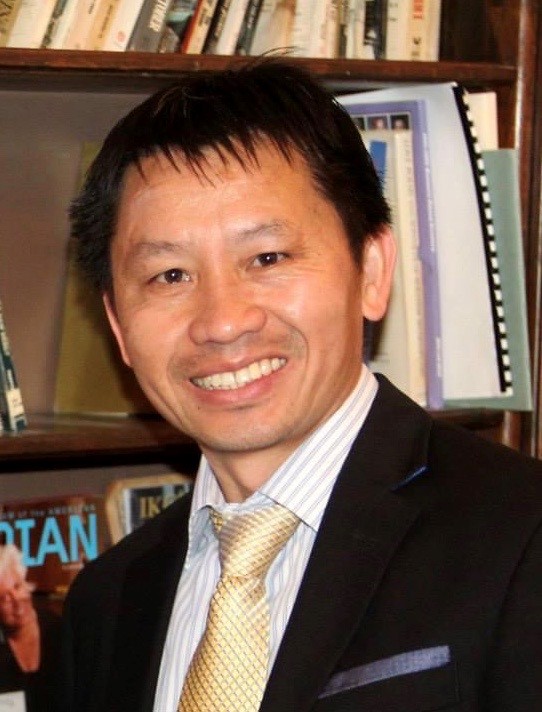 Dr. Toua Thao